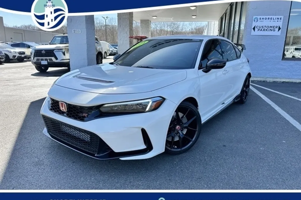 2024 Honda Civic Type R photo 1