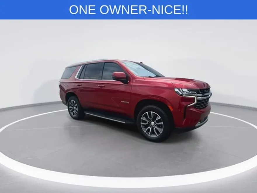 2021 Chevrolet Tahoe LT photo 1