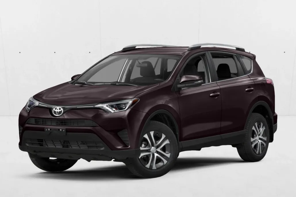 2016 Toyota RAV4 LE photo 1