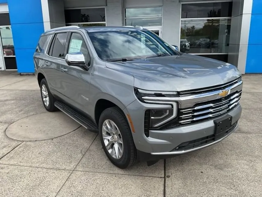 2025 Chevrolet Tahoe Premier photo 1