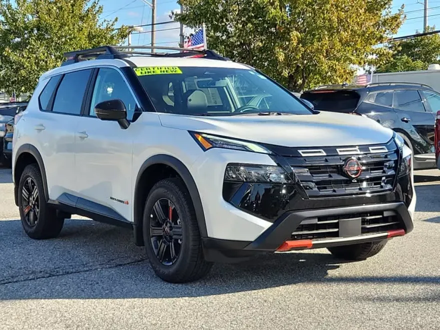 2026 Nissan Rogue AWD photo 1