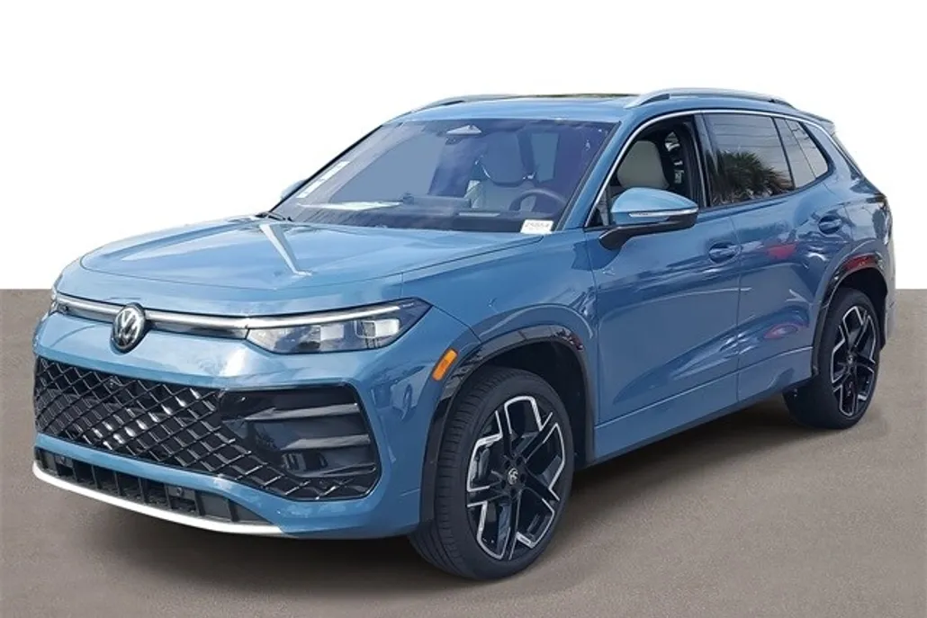 2025 Volkswagen Tiguan SEL R-Line Black photo 1