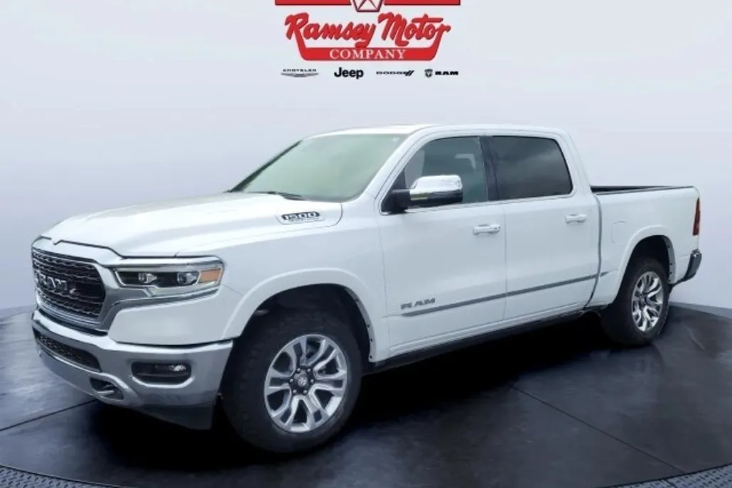 2024 Ram 1500 Limited photo 1