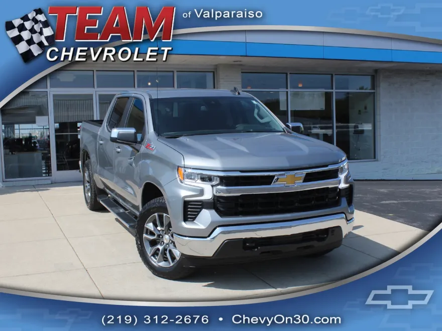2026 Chevrolet Silverado 1500 LT photo 1