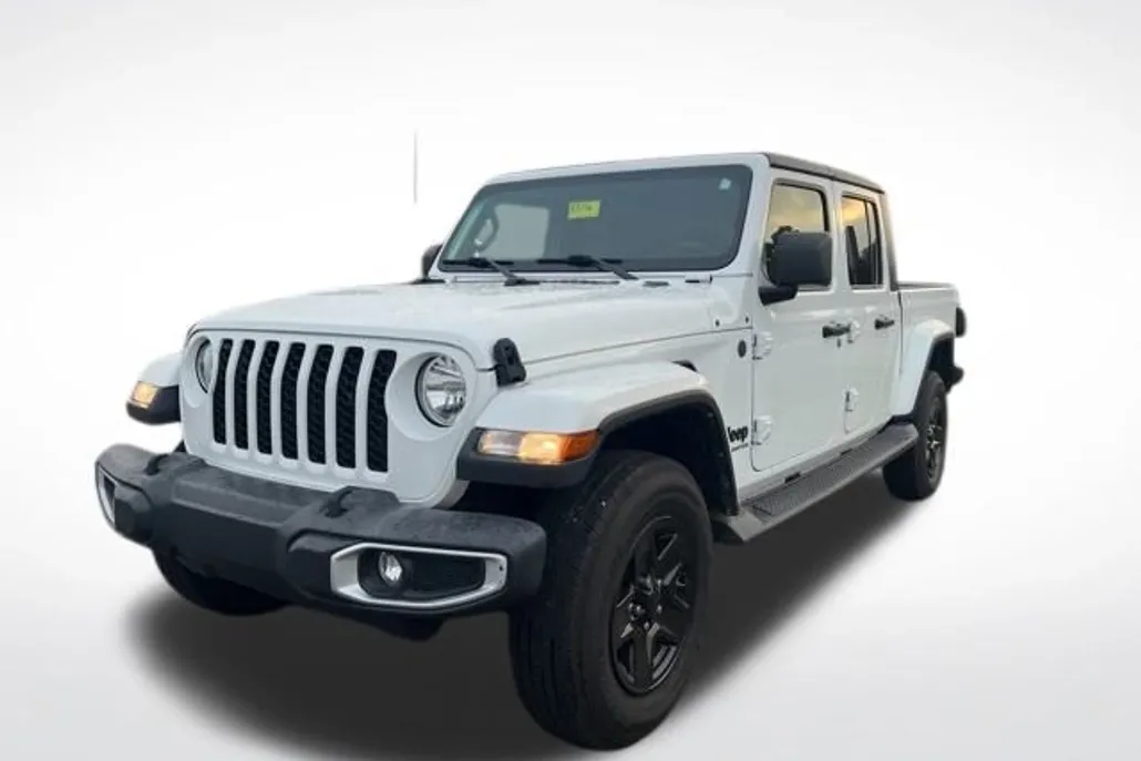 2022 Jeep Gladiator Sport photo 1