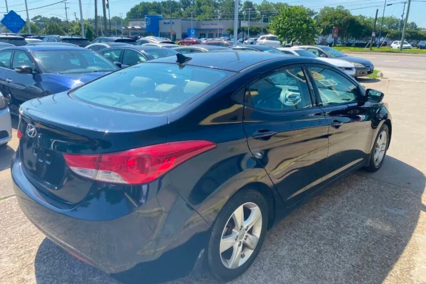 2013 Hyundai Elantra GLS Limited GS SE Tech photo 1