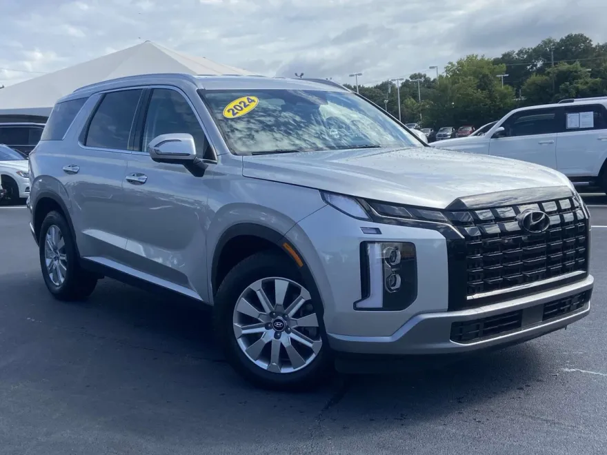 2024 Hyundai Palisade SEL photo 1