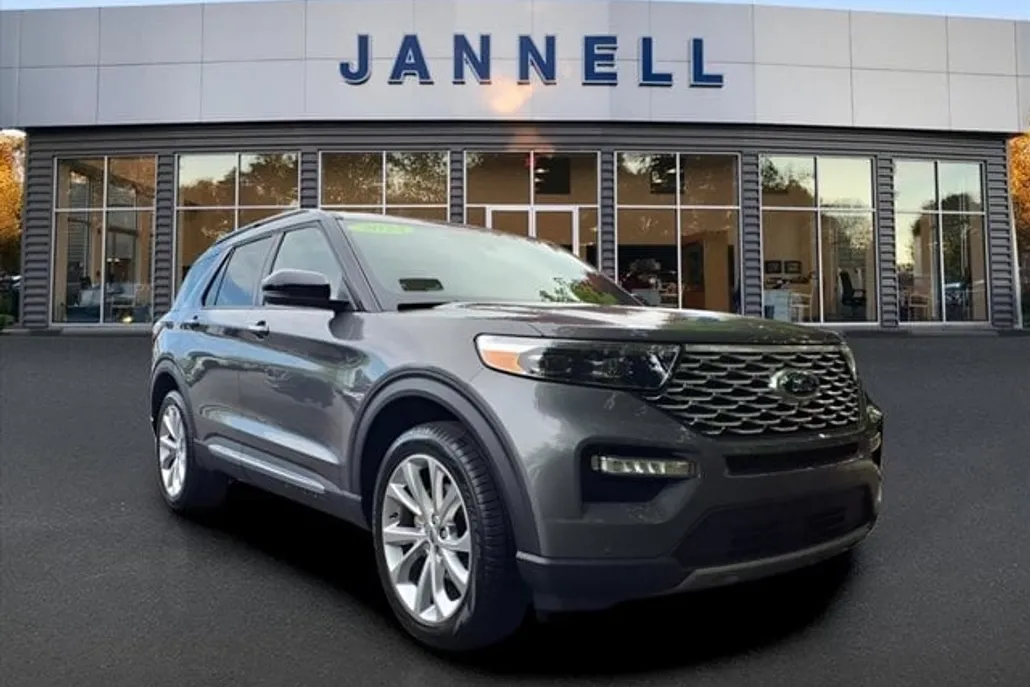 2023 Ford Explorer Platinum photo 1