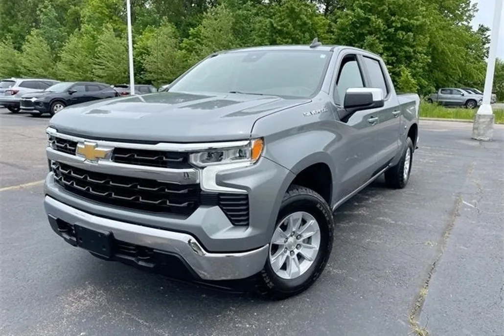 2023 Chevrolet Silverado 1500 LT photo 1