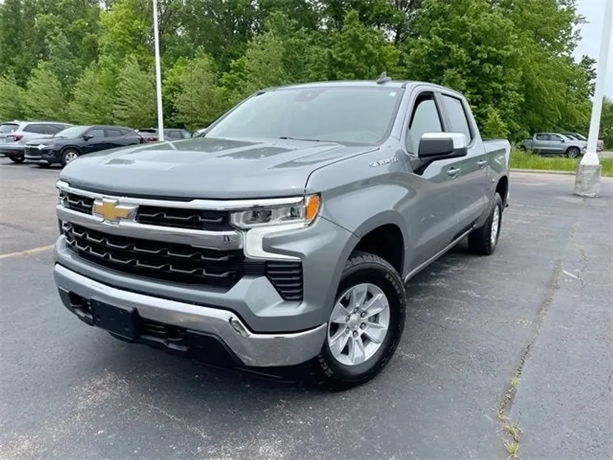 2023 Chevrolet Silverado 1500 LT photo 1