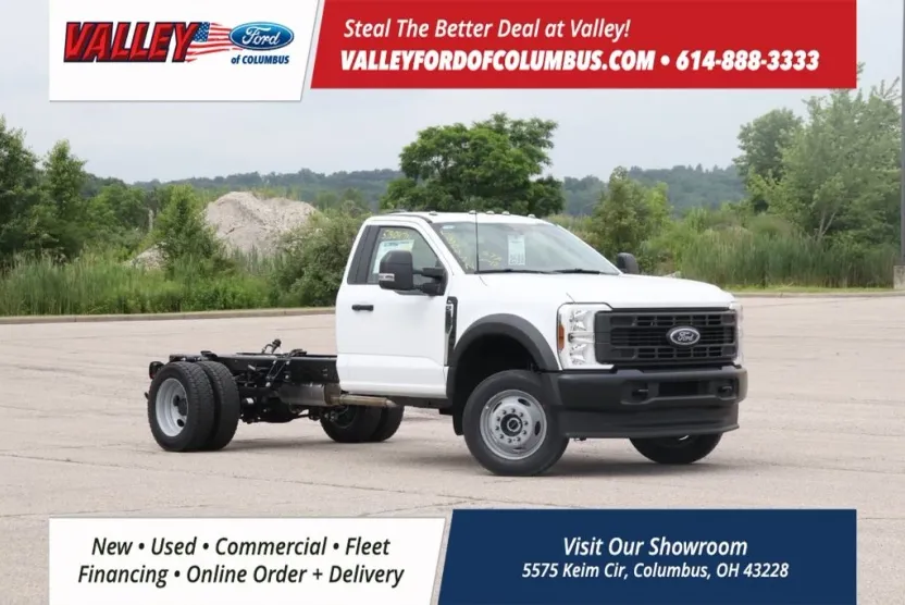 2025 Ford F-550 photo 1
