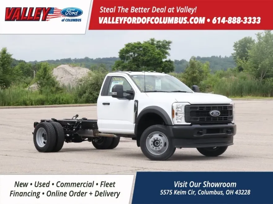 2025 Ford F-550 photo 1
