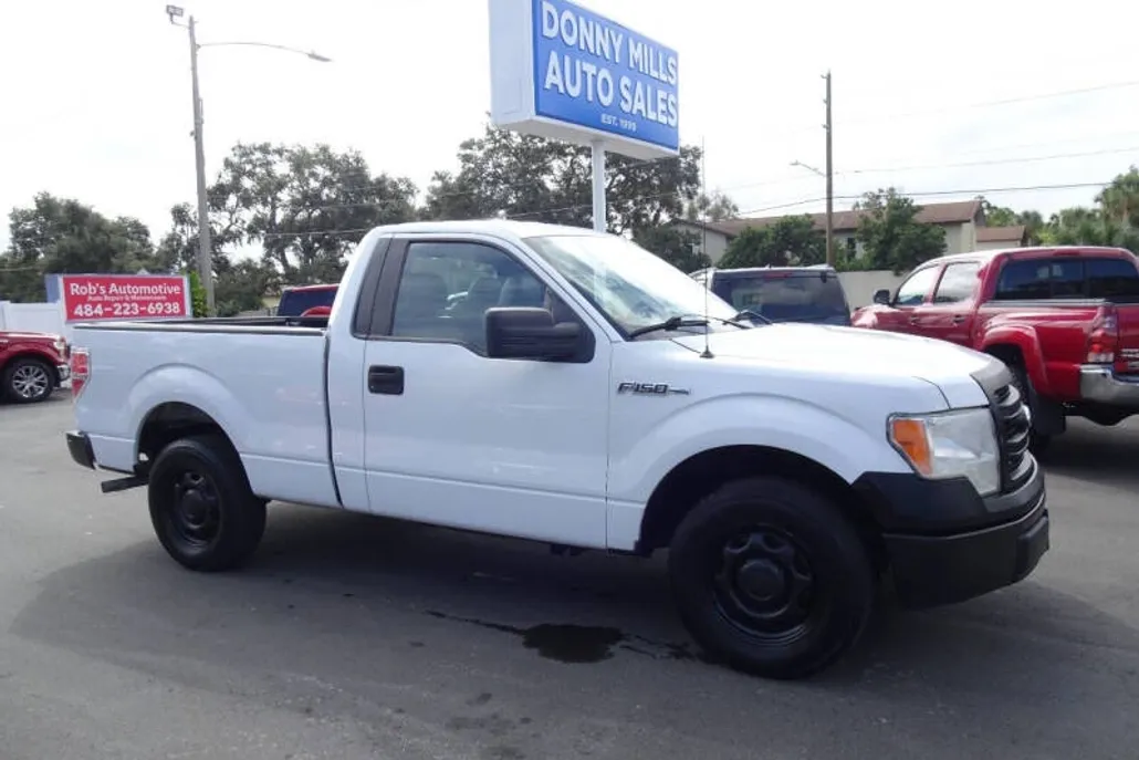 2013 Ford F-150 XL photo 1