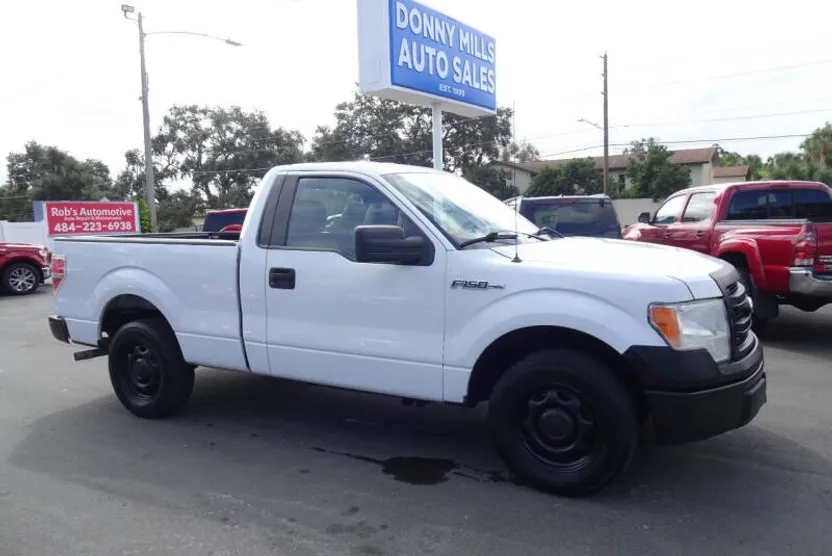 2013 Ford F-150 XL photo 1