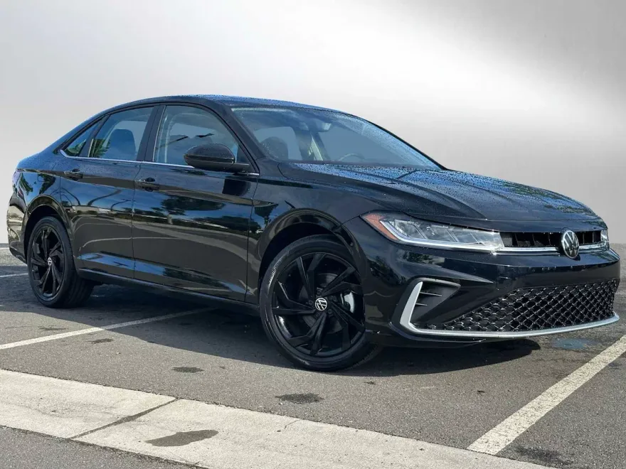 2025 Volkswagen Jetta 1.5T SE photo 1