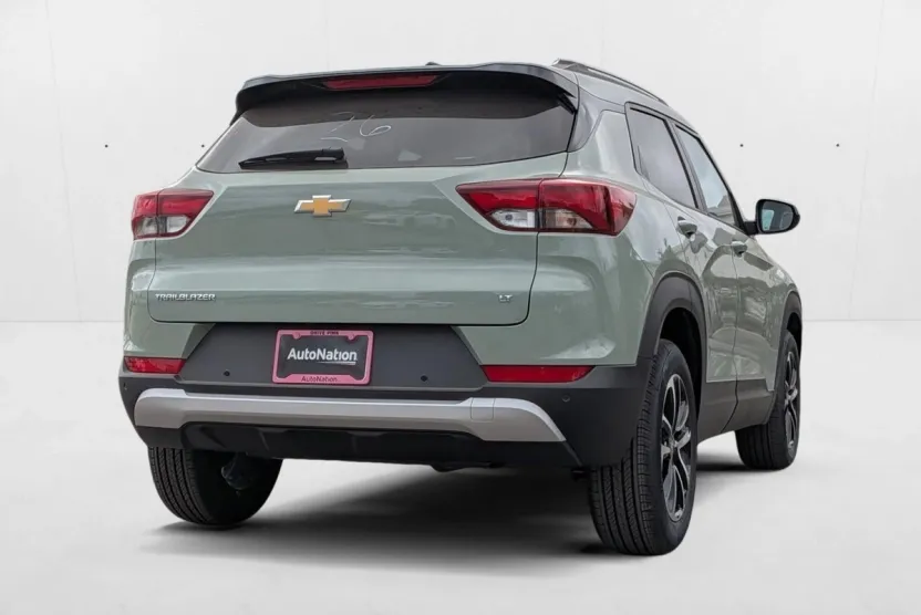 2026 Chevrolet Trailblazer LT photo 1