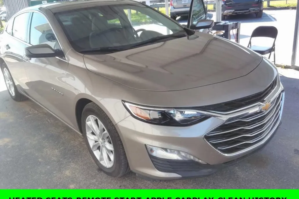 2024 Chevrolet Malibu 1LT photo 1