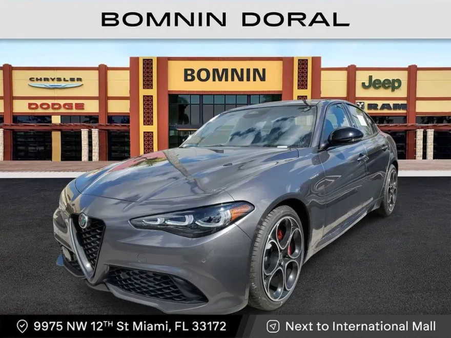 2025 Alfa Romeo Giulia SPRINT photo 1