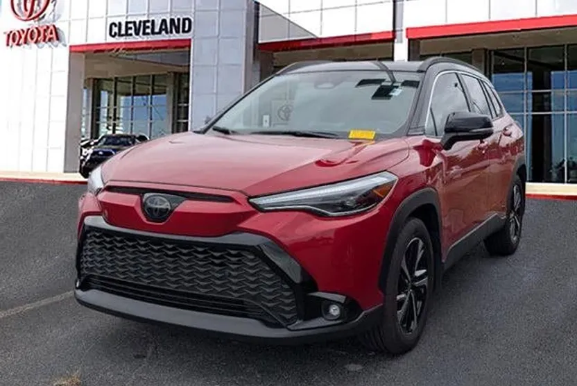 2024 Toyota Corolla Hybrid XSE photo 1