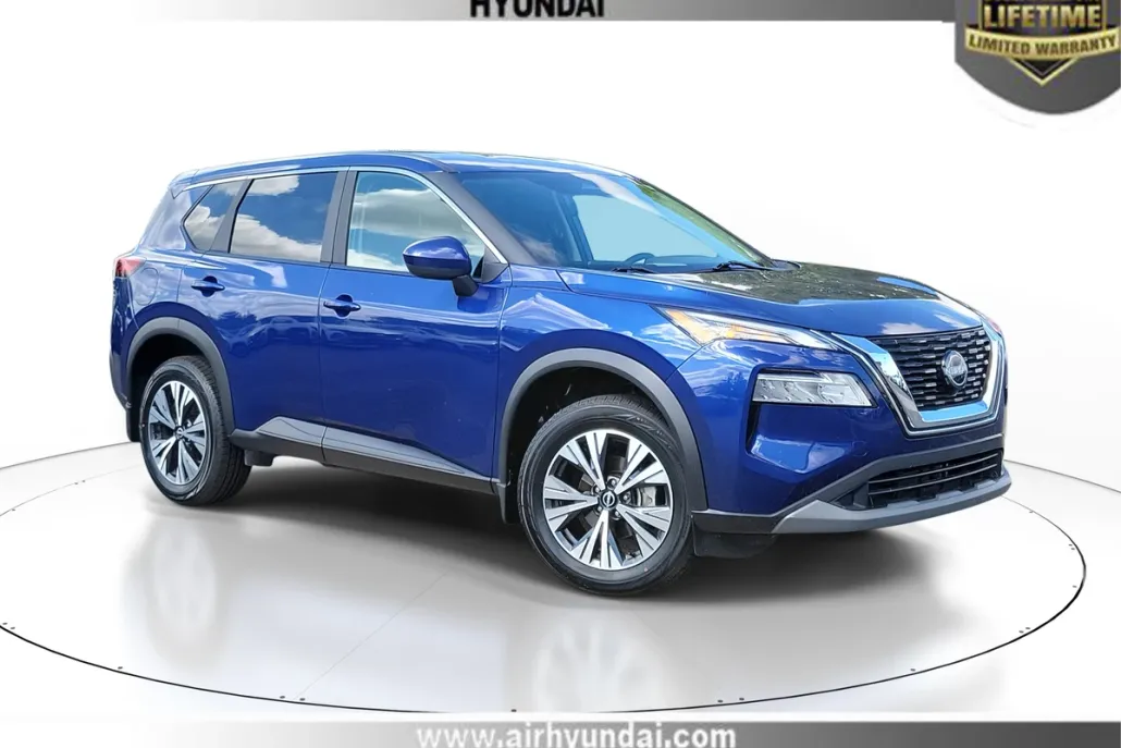 2023 Nissan Rogue SV photo 1