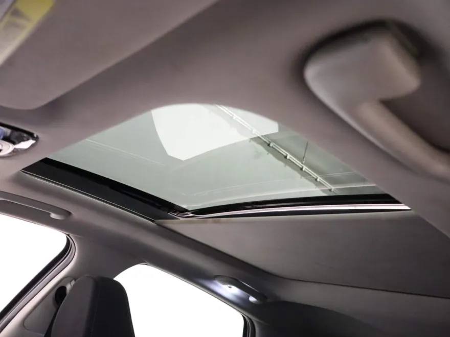 2021 Hyundai Sonata SEL photo 1