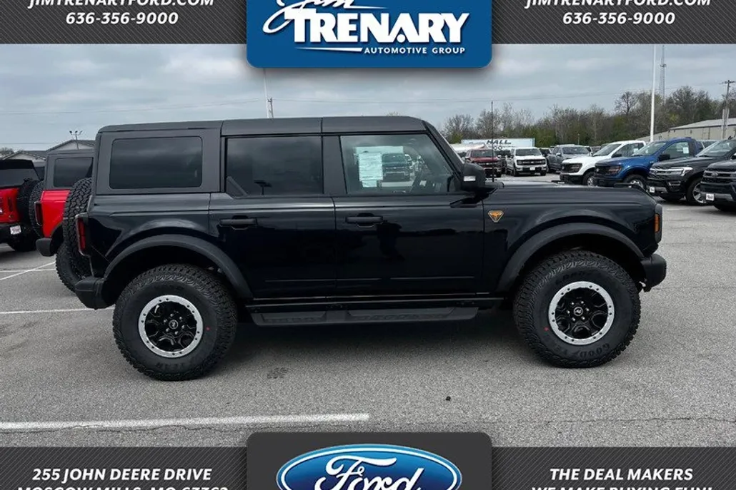 2025 Ford Bronco Badlands photo 1