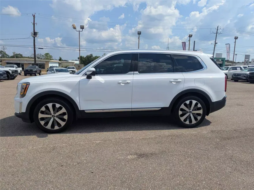 2021 Kia Telluride EX photo 1
