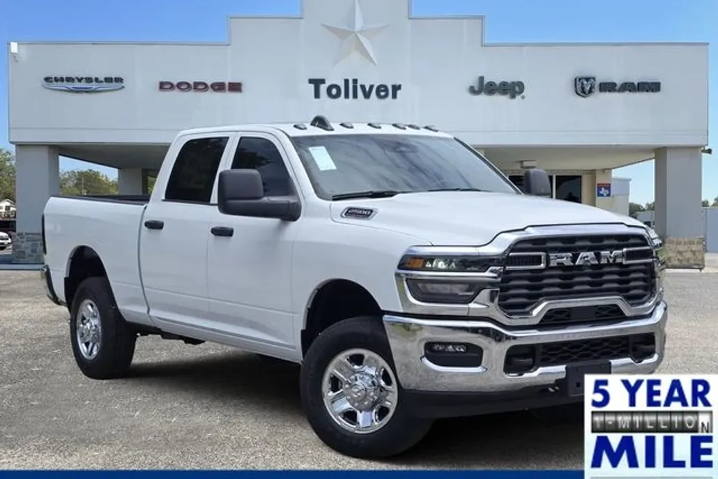 2025 Ram 2500 Tradesman photo 1