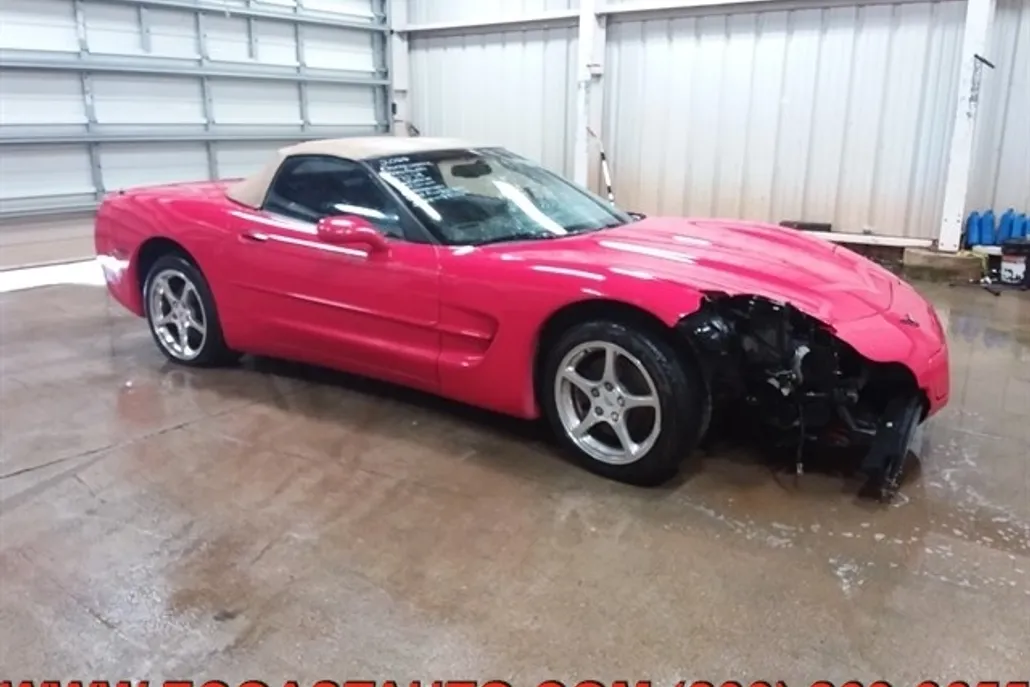 2000 Chevrolet Corvette photo 1