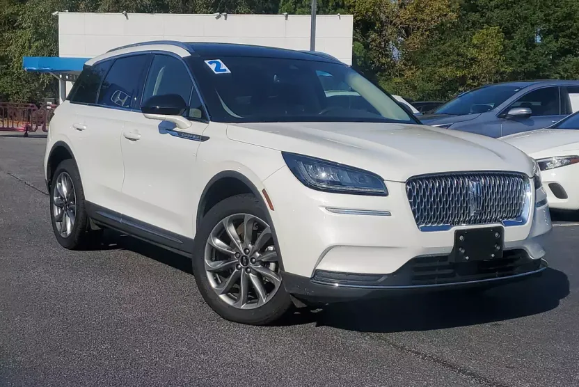 2022 Lincoln Corsair Standard photo 1