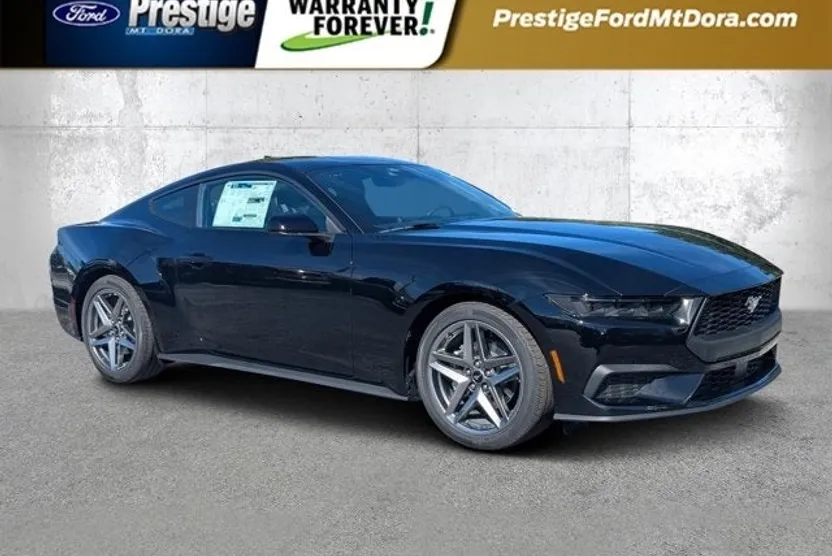 2025 Ford Mustang EcoBoost photo 1