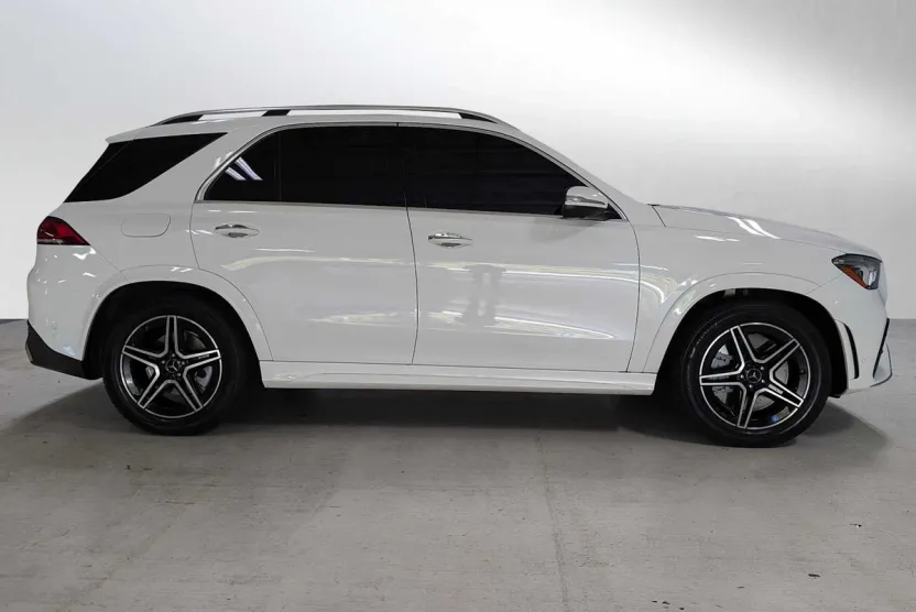 2023 Mercedes Benz GLE AMG 53 photo 1