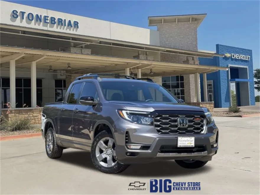 2025 Honda Ridgeline TrailSport photo 1