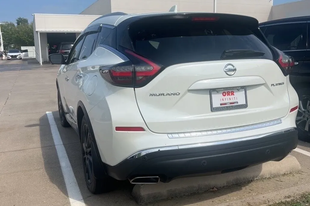 2021 Nissan Murano Platinum photo 1