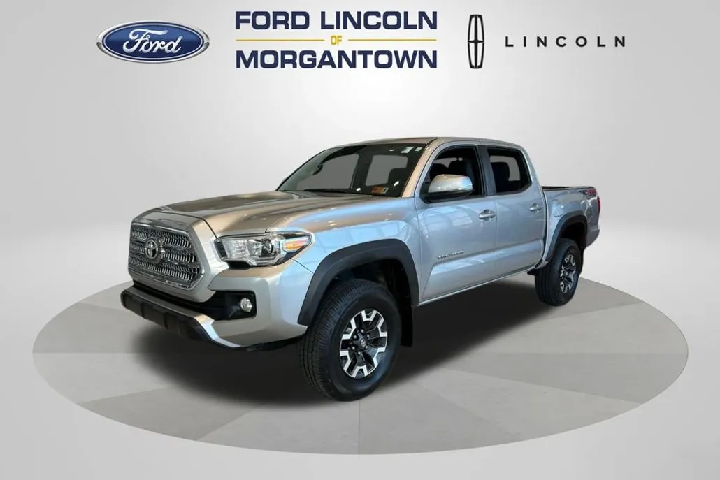 2016 Toyota Tacoma TRD Off-Road photo 1