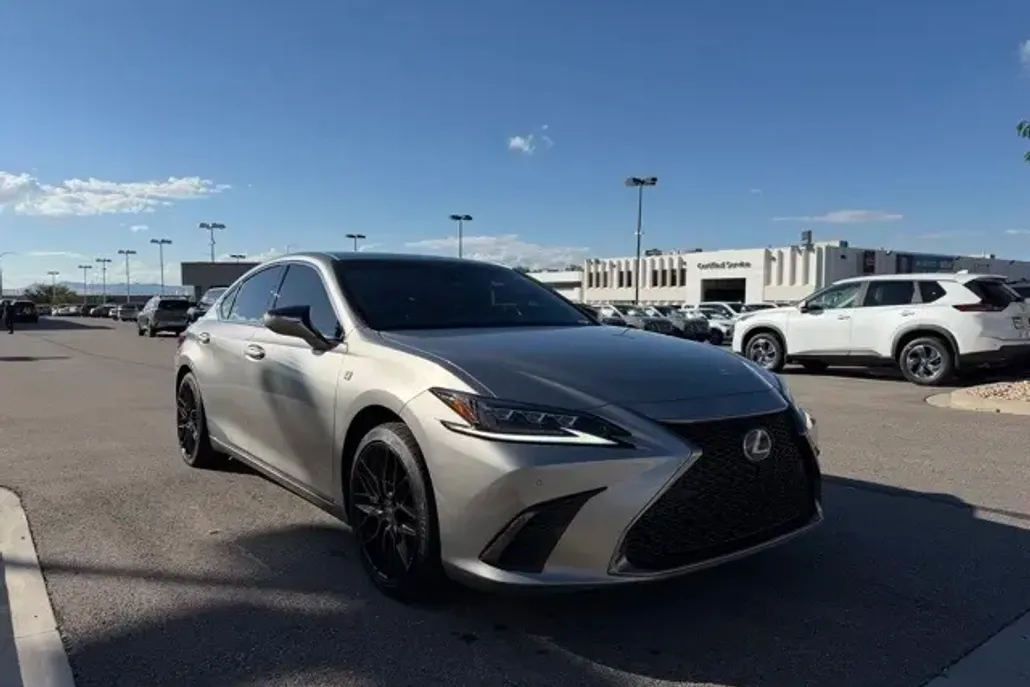 2019 Lexus ES 350 F SPORT photo 1