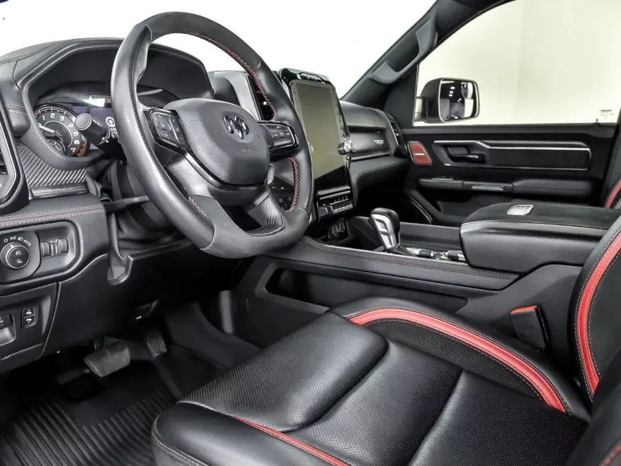 2021 Ram 1500 photo 21