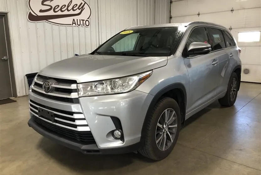 2018 Toyota Highlander XLE photo 1