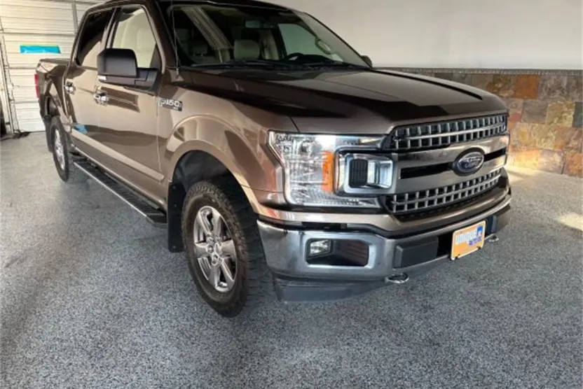 2019 Ford F-150 XLT photo 1