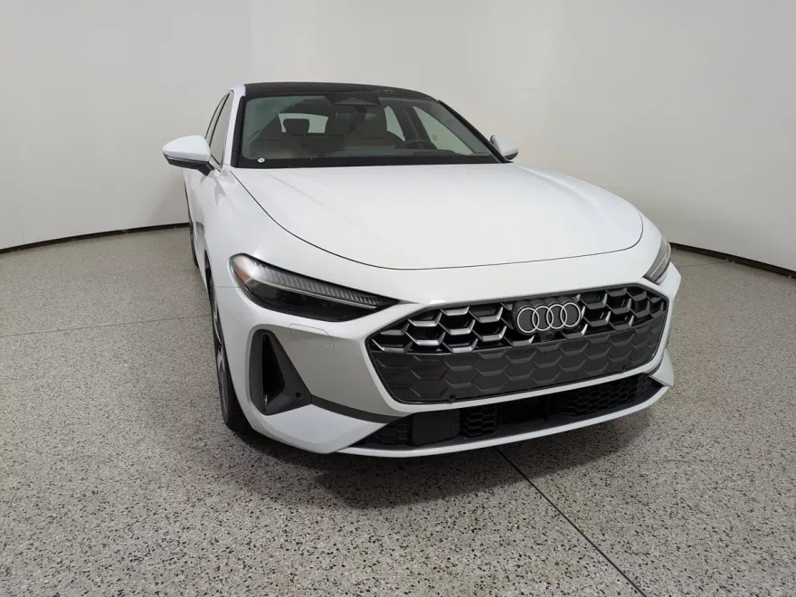 2025 Audi A5 2.0T Prestige photo 1