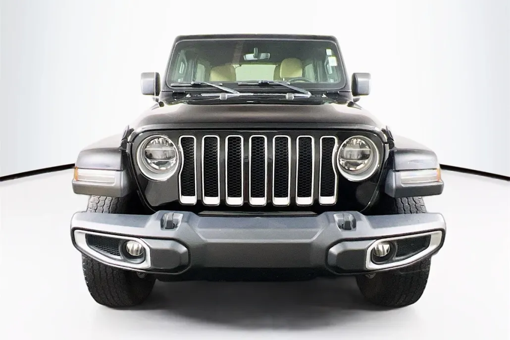 2018 Jeep Wrangler Unlimited Sahara photo 1