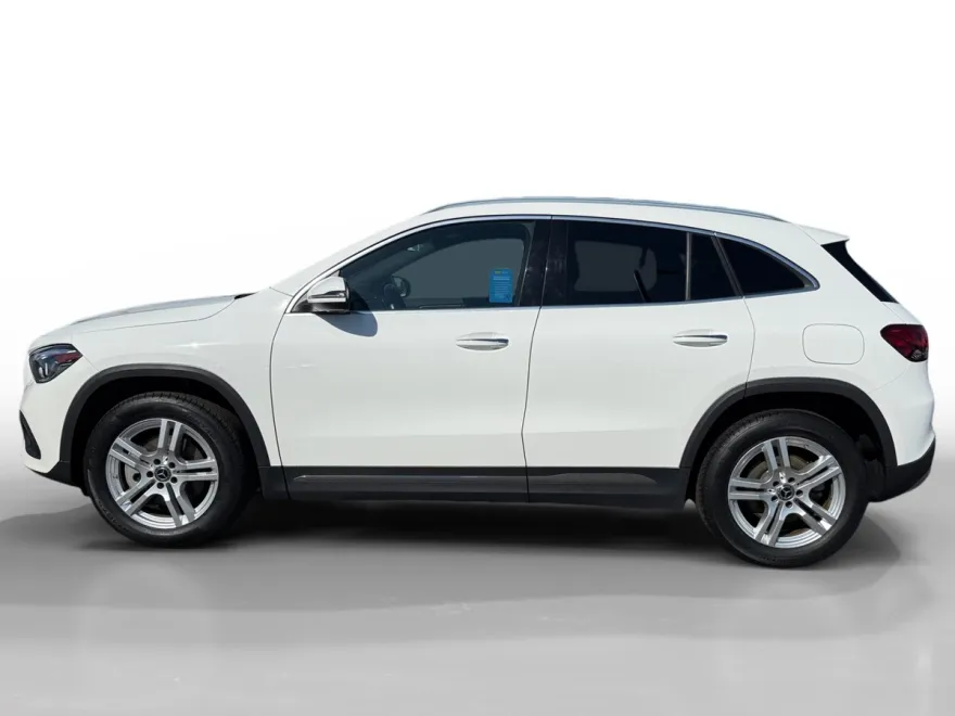 2021 Mercedes Benz GLA 250 photo 1