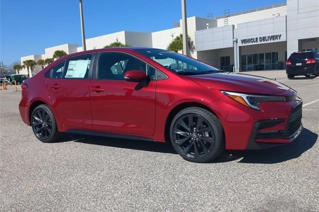 2026 Toyota Corolla SE photo 1