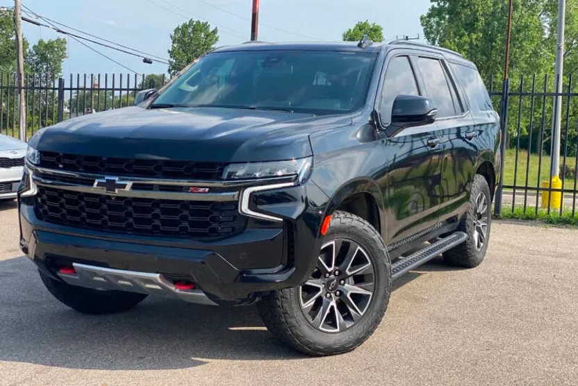 2022 Chevrolet Tahoe Z71 photo 1