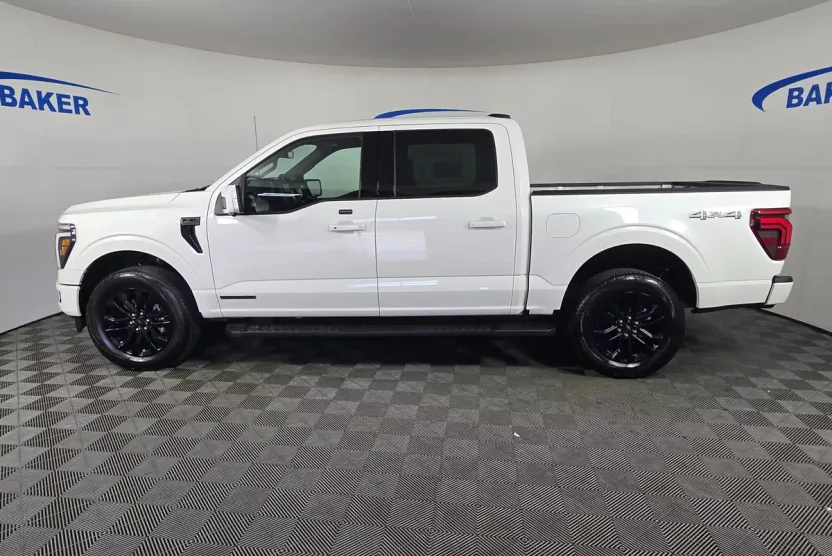 2025 Ford F-150 Lariat photo 1