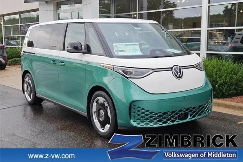 2025 Volkswagen ID. Buzz Pro Plus photo 1