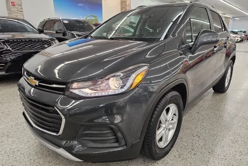2018 Chevrolet Trax LT photo 1