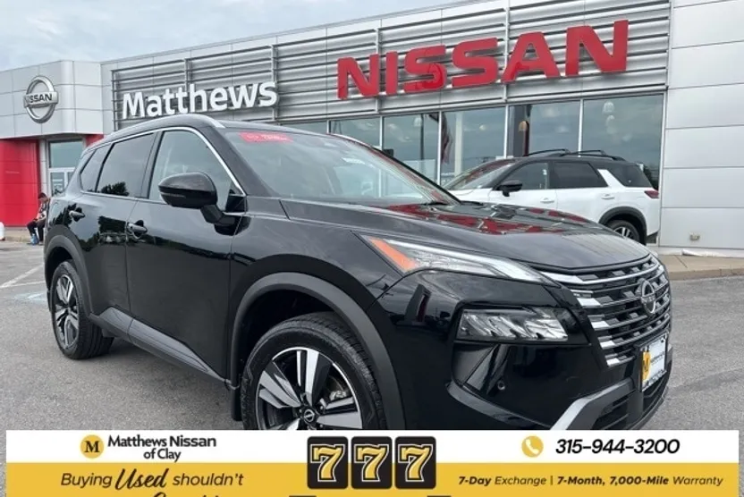 2024 Nissan Rogue SL photo 1