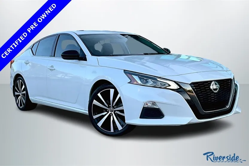 2019 Nissan Altima 2.5 SR photo 1