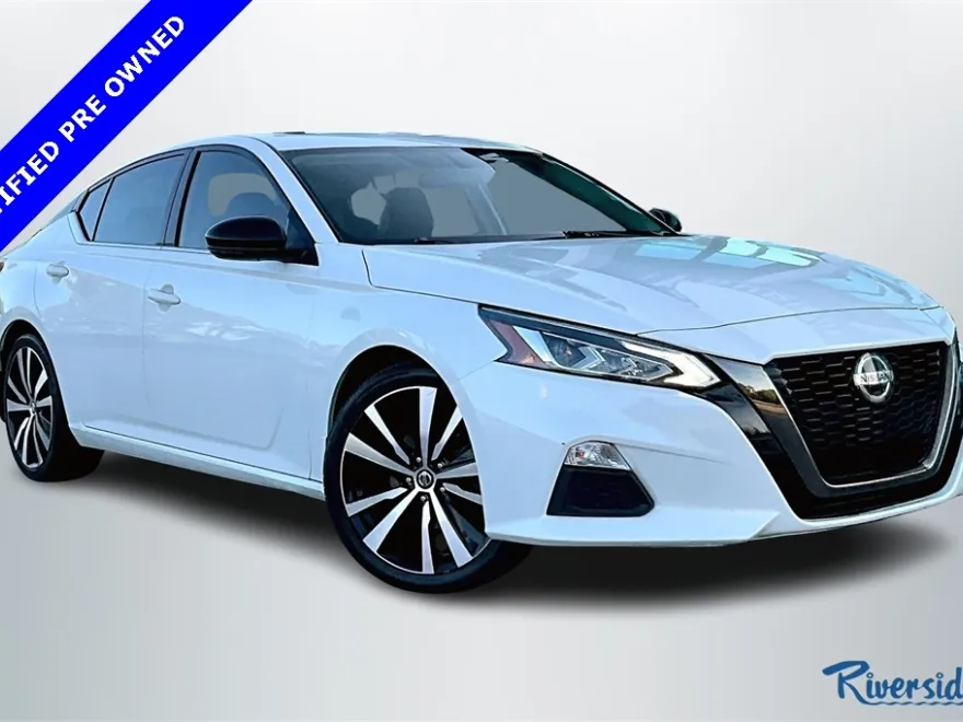 2019 Nissan Altima 2.5 SR photo 1
